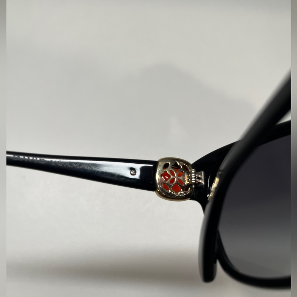 David Yurman Black Sunglasses with Red Accents - original case not included - Picture 10 of 15